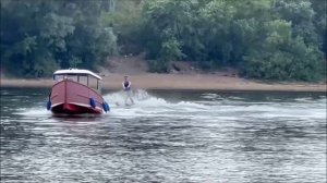 Водные лыжи