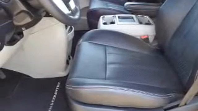 2014 Chrysler Town & Country PA4235 - Sevierville TN смотреть онлайн