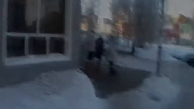 Автошоу «Подвези Снегурочку!» смотреть онлайн