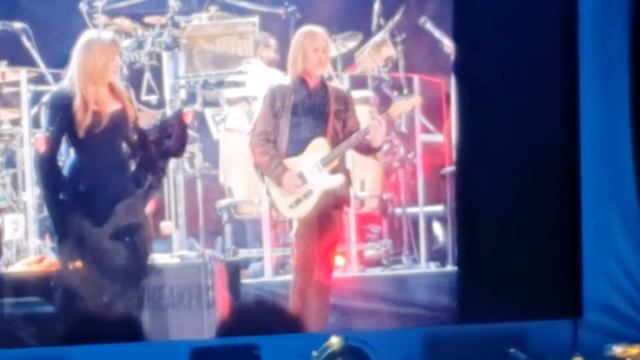 Free Falling. Tom Petty Dedication. By Fleetwood Mac. Rod Laver Arena, Melbourne. 9/9/19. смотреть онлайн