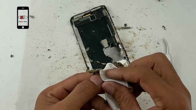 How i Restore Broken iPhone 12 Pro Max And iPhone X into iPhone 15 Pro For Big Fan ! #iphone #viral смотреть онлайн