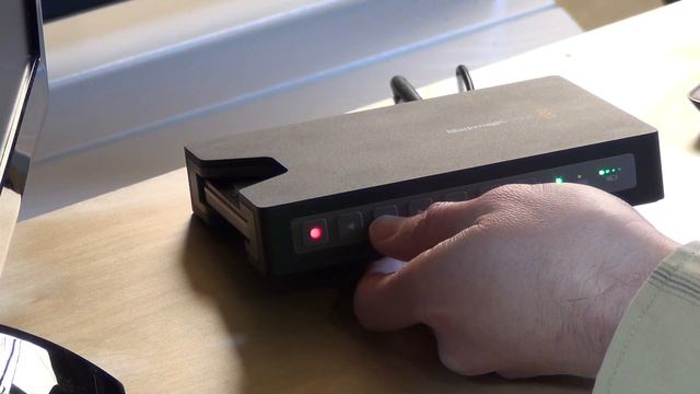 Blackmagic Design HyperDeck Shuttle 2 Review смотреть онлайн