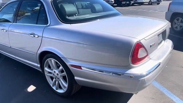 B6198 2005 Jaguar XJR exterior смотреть онлайн