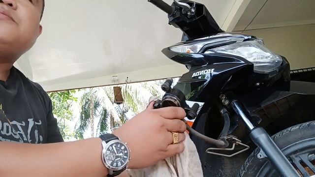 Honda Beat FI | Brake Caliper Maintenance @CianTVOfficial смотреть онлайн