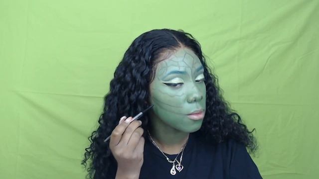 SLAYTOBER DAY 2 SNAKE MAKEUP LOOK: 31 DAYS OF HALLOWEEN смотреть онлайн