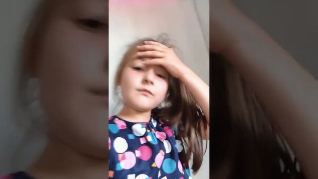Скачам на батута с Сиси смотреть онлайн