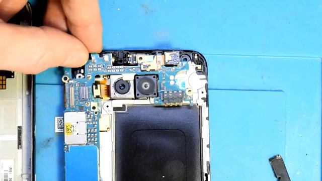 LG-H831 Screen replacement (HD close up) смотреть онлайн