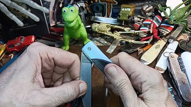 (948) Rough Ryder VG10 Wharncliffe RR2202 смотреть онлайн