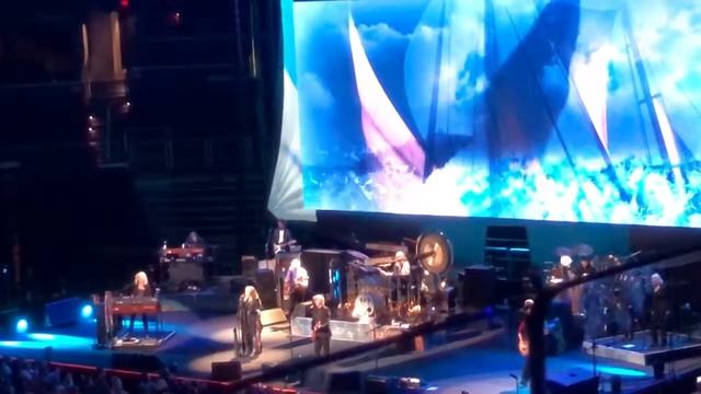 Fleetwood Mac - You Make Loving Fun @Capital One Arena смотреть онлайн
