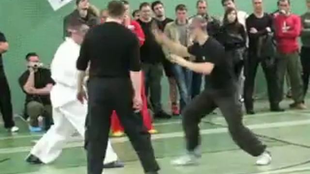 FSNB 2009 Free knifefighting tournament, video 2 Tolpar