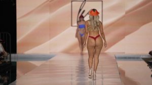 _ Jilissa Zoltko в замедленной съемке | Неделя плавания в Майами 2024