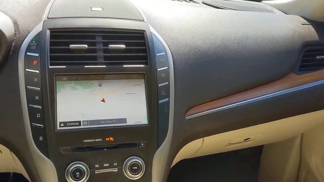2018 Lincoln MKC San Antonio, Austin, Houston, Boerne, Dallas, TX H221332C смотреть онлайн