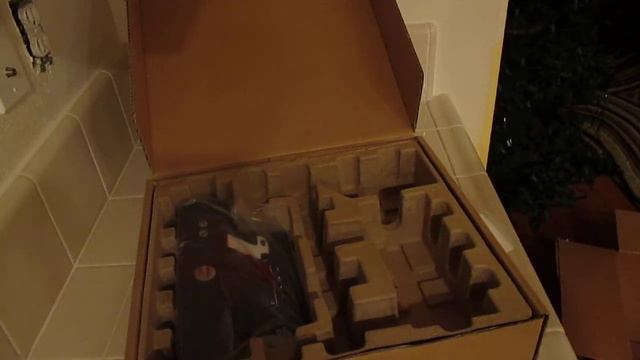 Unboxing of the Dell Latitude D-Series Port Replicator (Dock) смотреть онлайн