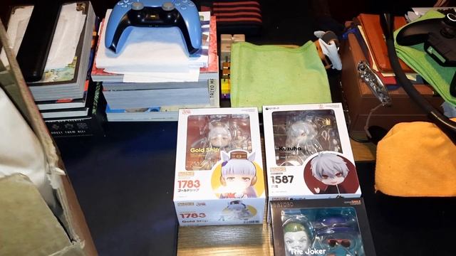 Testing my luck (Goodsmile US New Moon Mystery Box) Did I get good pulls?! смотреть онлайн