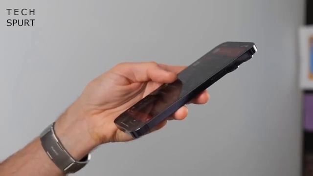 "Apple's iPhone 15 Launch Faces Delays & Limited Supply!" смотреть онлайн