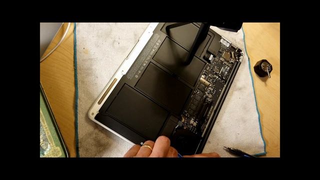 Fix MacBook Air No light on Mga Safe Charger, no display смотреть онлайн