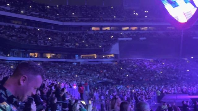 Magic of Ed Sheeran's incredible live performance at Lincoln Financial Field смотреть онлайн