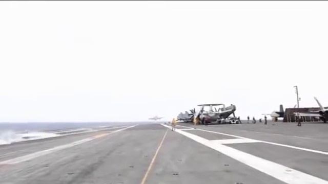USS Abraham Lincoln (CVN-72)