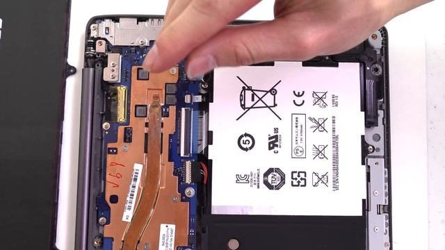 How to Replace Your Samsung Chromebook 2 11.6" Battery смотреть онлайн