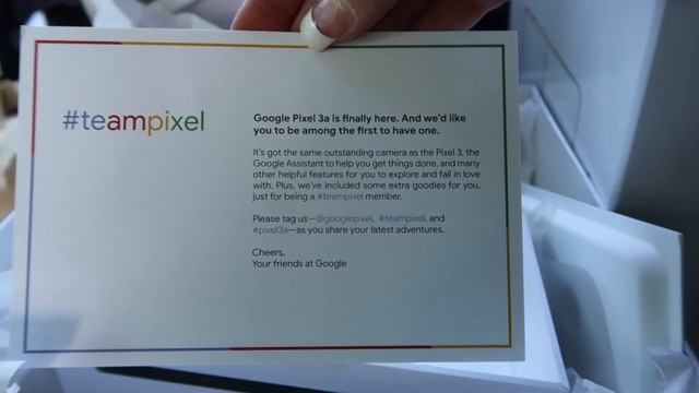 BETTER THAN iPHONE! GOOGLE PiXEL 3a BRAND NEW RELEASE UNBOXiNG! смотреть онлайн