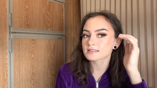 MY FAV AMAZON THINGS! (Clothes, Makeup, Creator Tools) смотреть онлайн