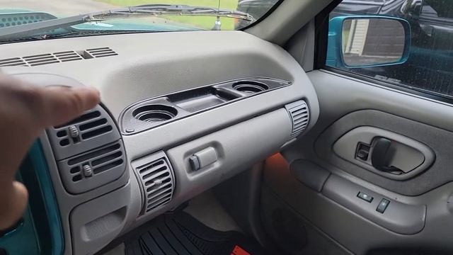 Update on my dually OBS and I bought another single cab chevy. смотреть онлайн