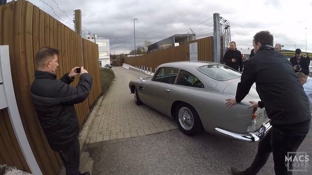 James Bond's 2016 Aston Martin DB10 - DB5 and DBS - The Spectre Cars | MacsWhips смотреть онлайн