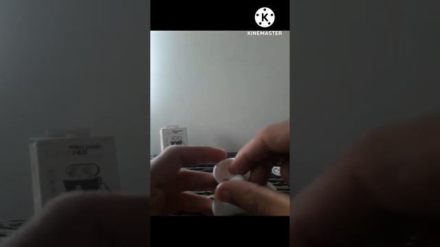 Unboxing AirPod Pro 3 [Clone] + Case || MemesOnNet || Subscribe @MrBeast смотреть онлайн
