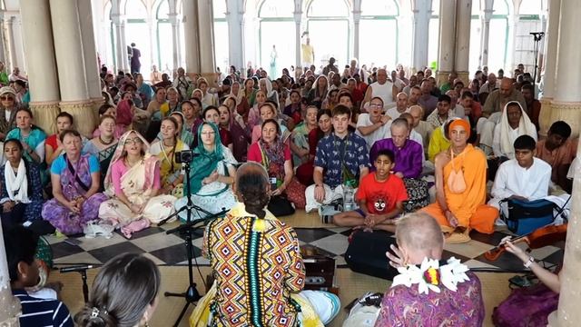 2024.10.21 храм Гвалиор 02 Мадхава прабху киртан смотреть онлайн