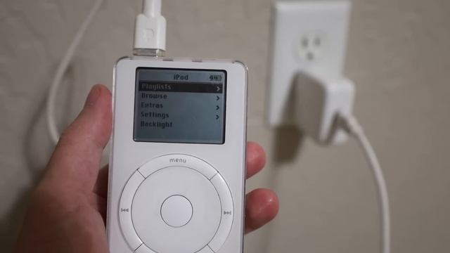 FIRST iPOD UNBOXING смотреть онлайн