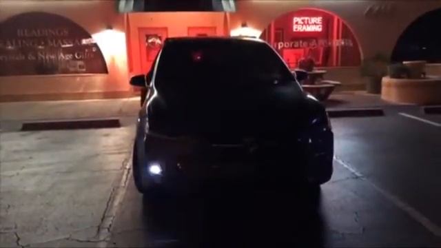 Световое шоу от Tesla