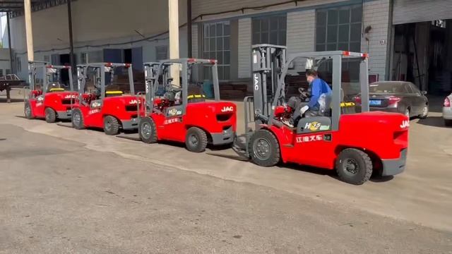 The new H3 model of JAC forklift trucks has been delivered to customers in the Chinese market смотреть онлайн