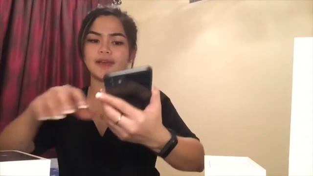 What BIRTHDAY gift I got from APPLE store? смотреть онлайн