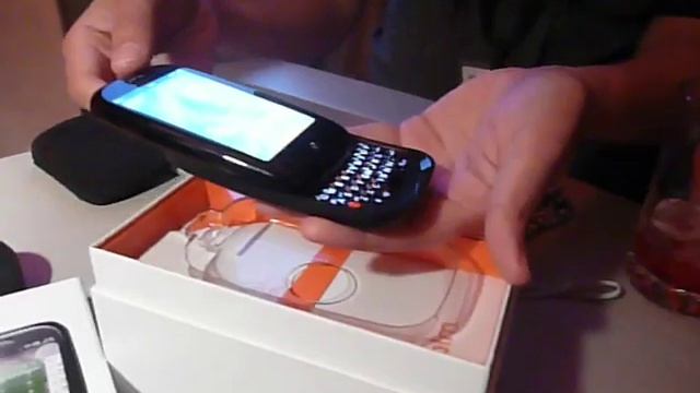 Palm WebOS Box смотреть онлайн