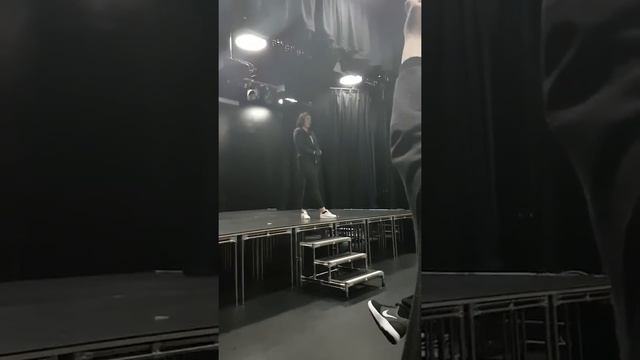 Hot seating- chloe k смотреть онлайн