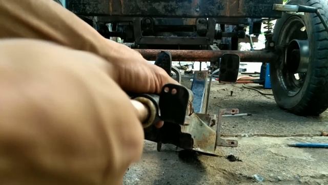 Mini Jeep dari Rongsokan Motor Roda 3 смотреть онлайн