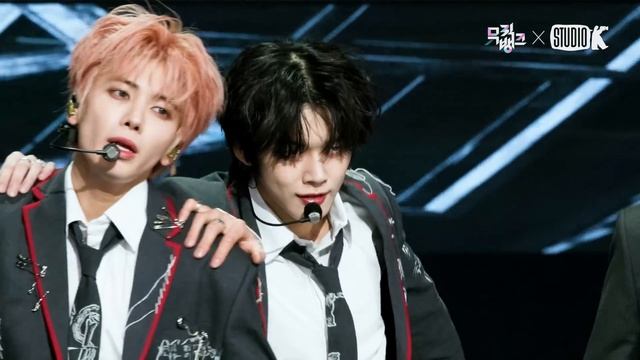 [얼빡직캠 4K] 투모로우바이투게더 연준 'Devil by the Window' (TXT YEONJUN Facecam) @뮤직뱅크(Music Bank) 230127 смотреть онлайн