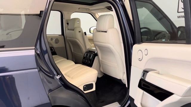 Land Rover Range Rover SDV8 VOGUE SE 2015 смотреть онлайн