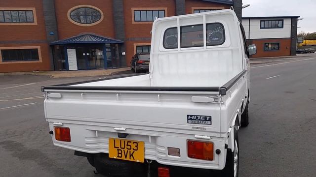 Lot 84 - 2003 Daihatsu Hi-Jet смотреть онлайн