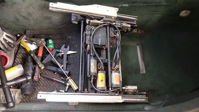 Testing Left Front Electric Seat Motors & Module смотреть онлайн