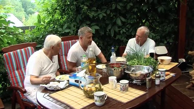 АГУТИН - ПЛОВ В КАЗАНЕ. и пригласил Макаревича (Вторая серия) смотреть онлайн