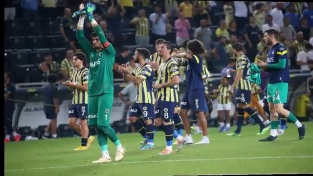 Son Dakika! F.Bahçe'den Büyük ŞOV! Maç Sonucu: Fenerbahçe 4 - 1 Austria Wien смотреть онлайн