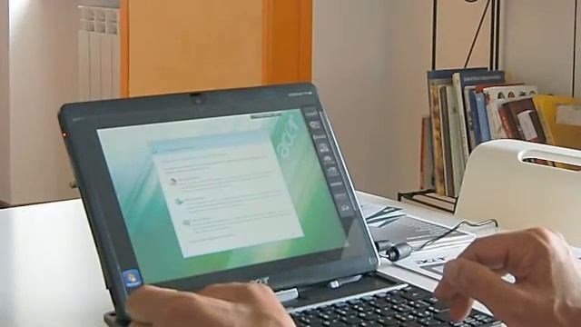 Acer Iconia Tab W500 First Start смотреть онлайн