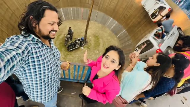 Most Dangerous Ride Ulta Tang Diya Desi Amusement Park Celebrity Style me Enjoy With Bindass Kavya смотреть онлайн