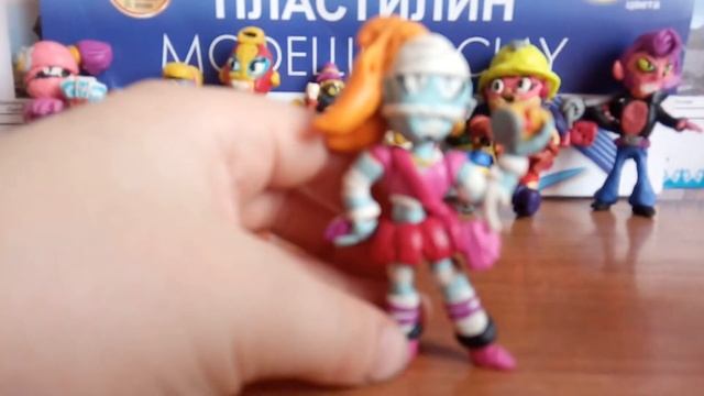 Браво Старс: Студентка Эмз, обзор фигурки из пластилина. смотреть онлайн