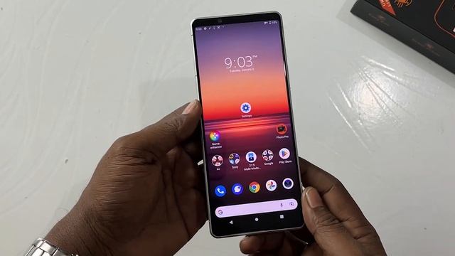 Ovantica Sony Xperia 1 Mark ii Unboxing in india смотреть онлайн