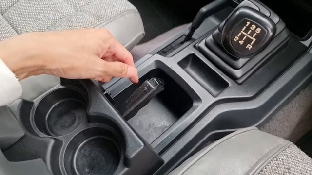 In Depth Tour Jeep Cherokee Sport [XJ] (1997) - Indonesia смотреть онлайн