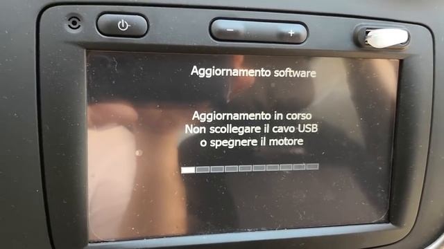 Cambiare tema e grafica al nostro Medianav evolution Tutorial смотреть онлайн