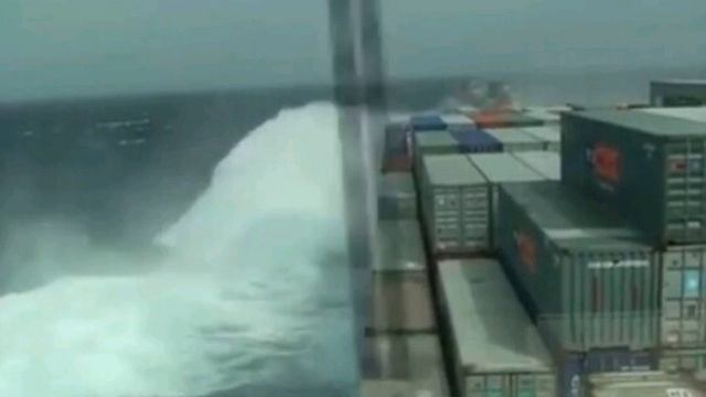 с Лунной республики с государство пошёл корабль с грузом в Россию туда идёт давал смотреть онлайн