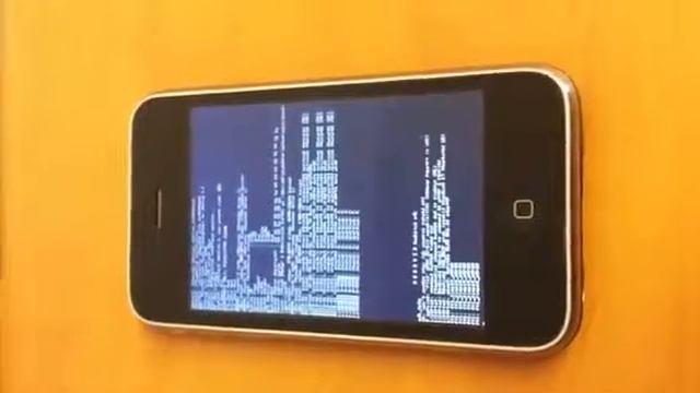 Hackers get Android Gingerbread up and running on iPhone смотреть онлайн